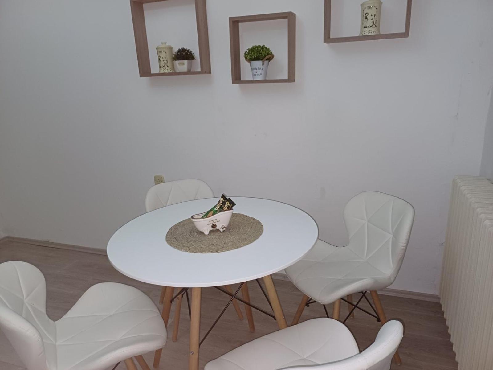 Apartment Green Free Private Parking Novi Sad Luaran gambar
